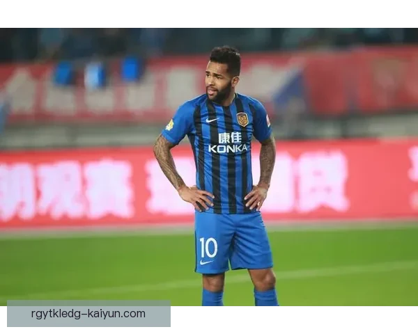 特谢拉关键进球助力上海申花迎来突破，状态回暖表现亮眼